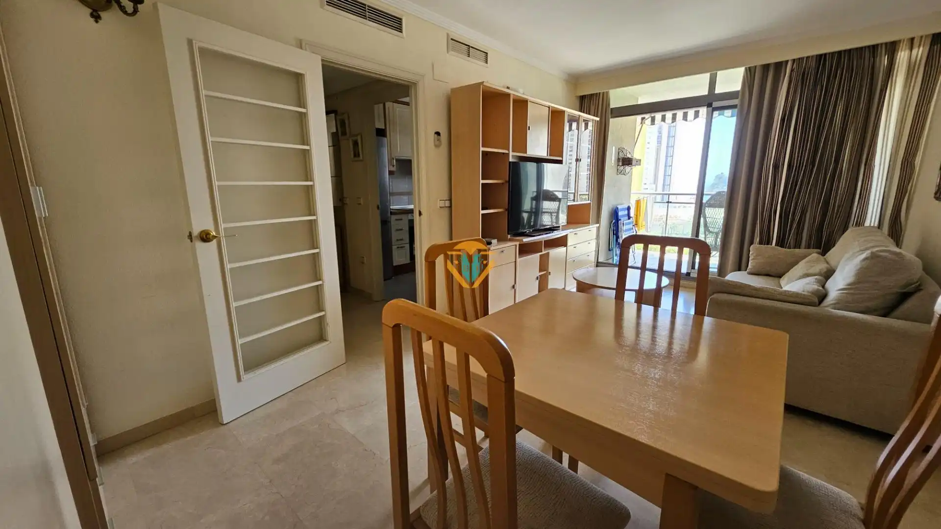 Apartamento con terraza en venta en Via Parque, imagen 5