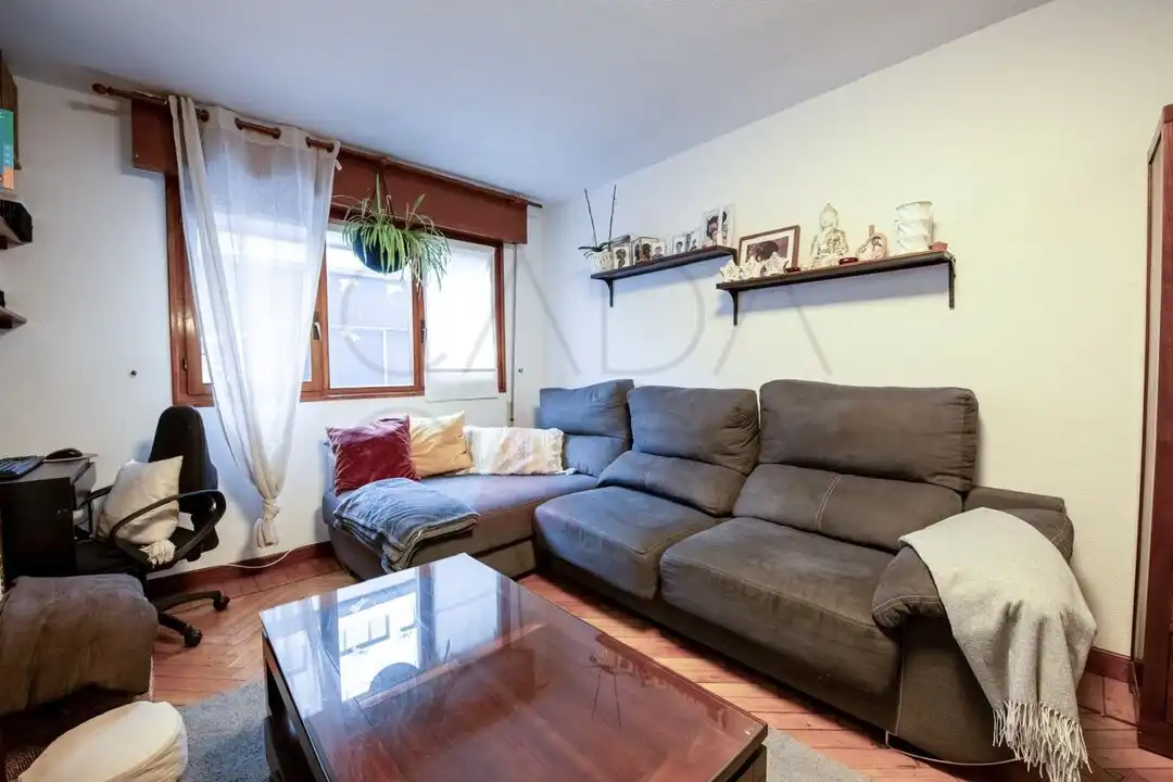 Living room of Flat for sale in Santander  with Heating, Storage room and Balcony