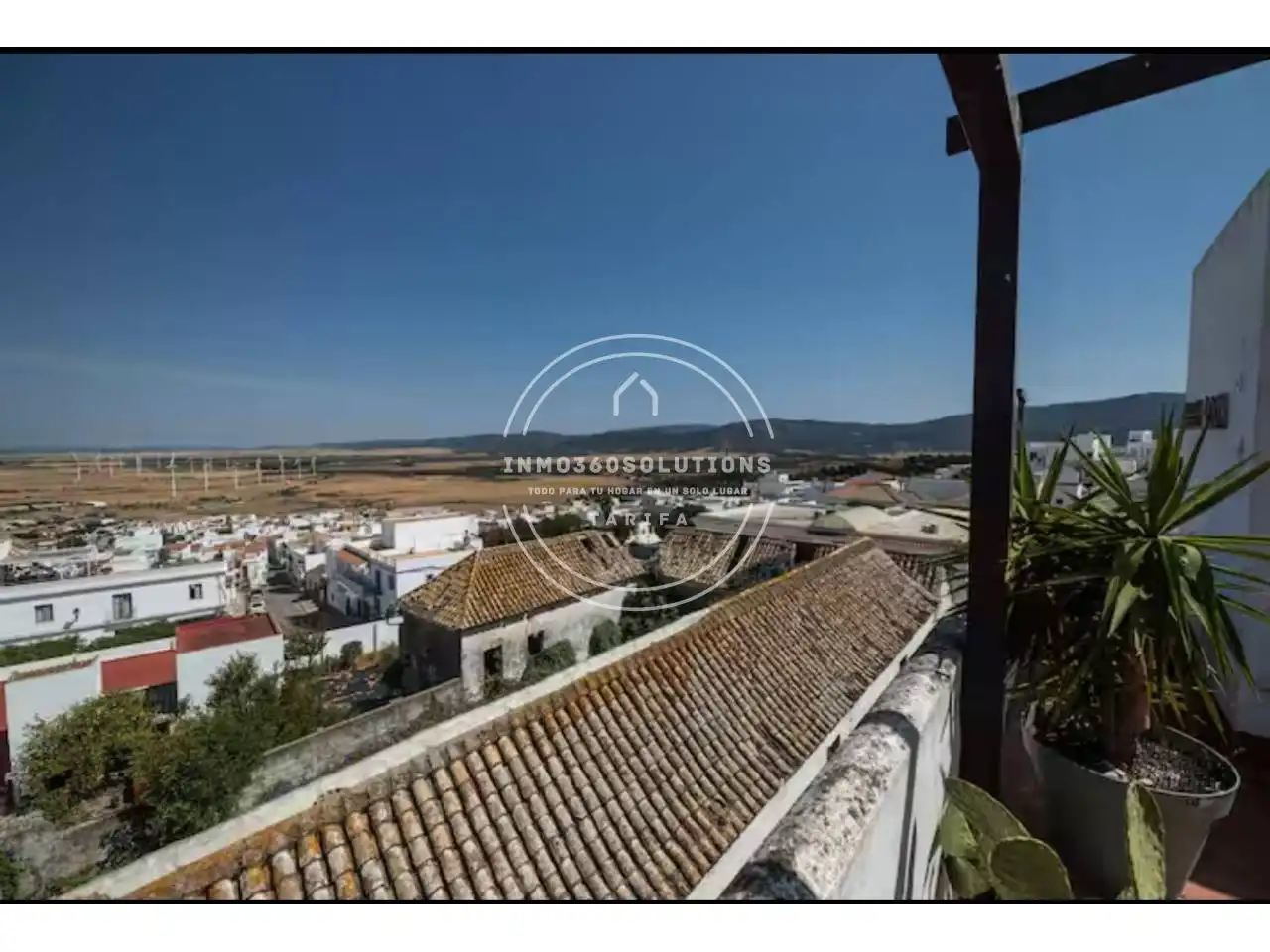 Vista exterior de Casa o chalet de alquiler en Tarifa con Terraza y Amueblado