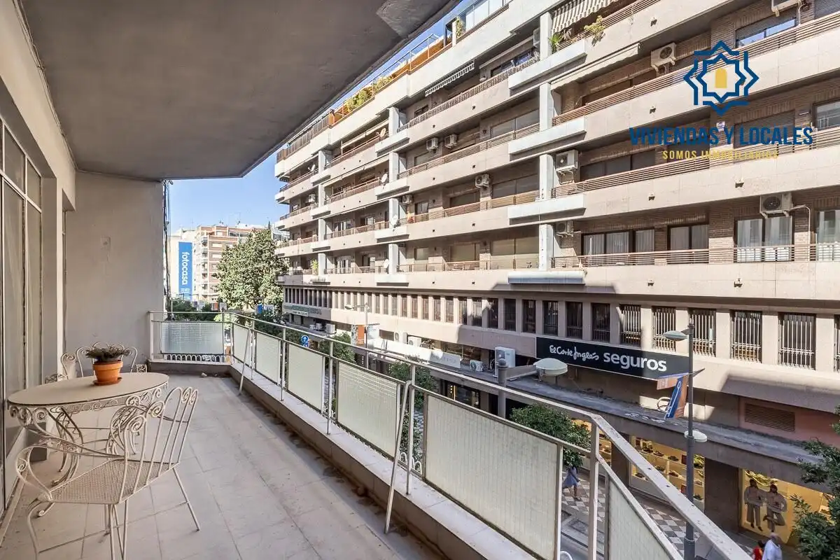 Piso con terraza en venta en Ronda, imagen 2