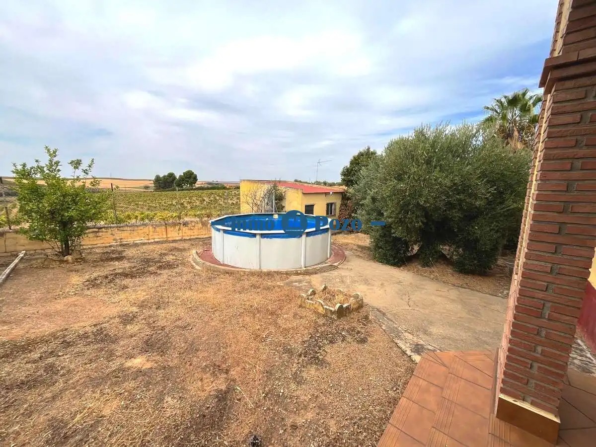 Piscina de Casa o chalet en venta en Aljucén con Piscina