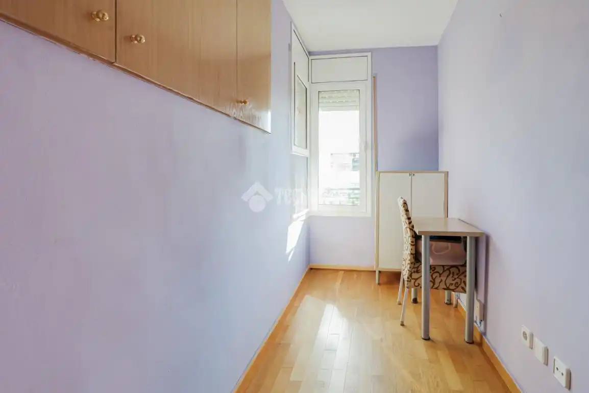 Habitación de Piso en venta en Sant Feliu de Llobregat con Aire acondicionado y Balcón