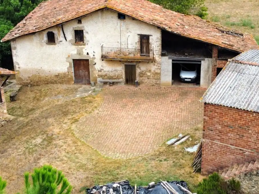 Country house with garden for sale in GI-524 9, imagen 2