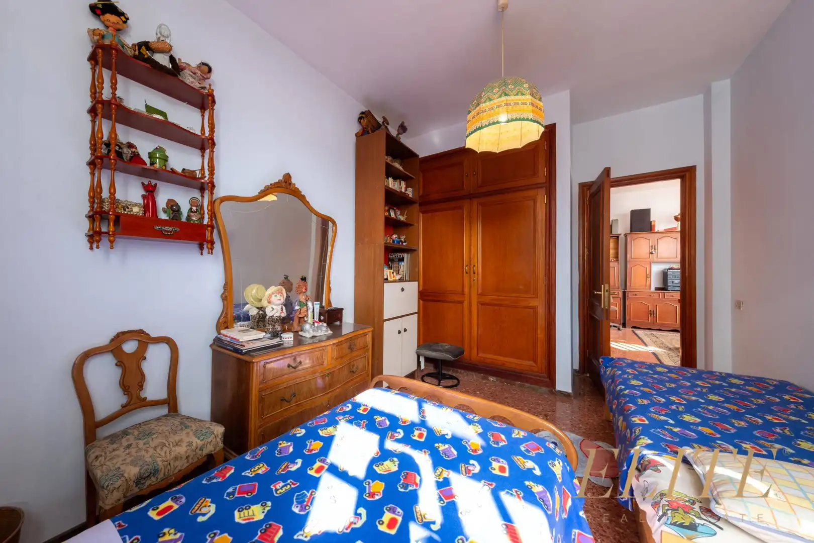 Dormitori de Casa o xalet en venda en Las Palmas de Gran Canaria amb Terrassa, Piscina i Moblat