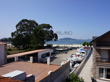 Maison avec balcon à vendre à Baiona