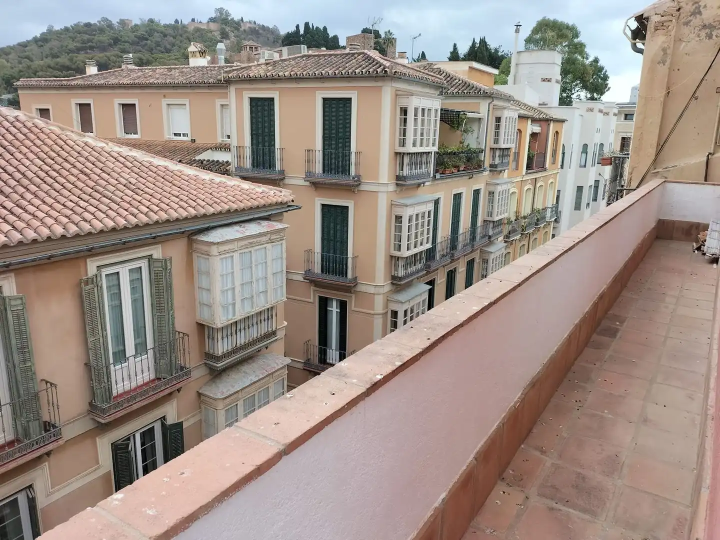 Terrasse von Dachboden zur Miete in Málaga mit Klimaanlage und Terrasse