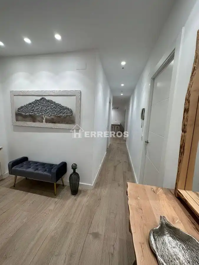 Apartament en venda en  Logroño amb Calefacció, Parquet i Moblat