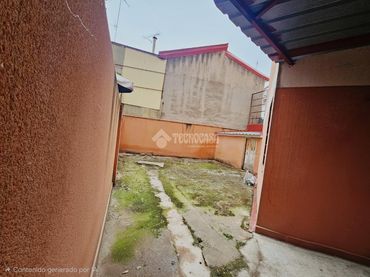 Pis en venda a Calle Pinto - San Roque