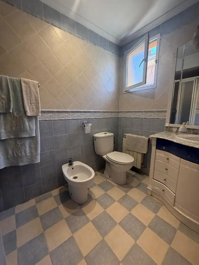 Baño de Casa adosada en venta en Sedaví con Amueblado