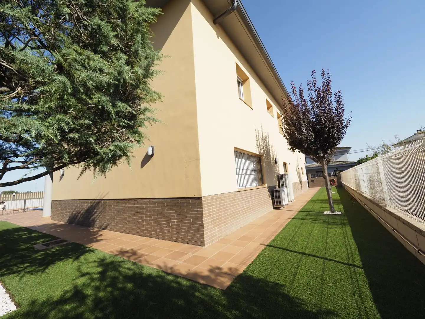 Exterior view of Houses for sale in Vilamalla  with Air Conditioner, Heating and Private garden