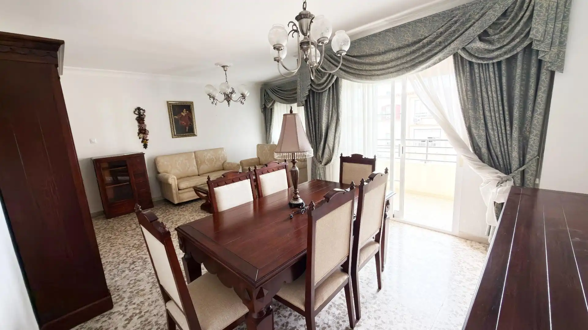Flat with lift for sale in Avenida ALCALDE FEDERICO MOLINA, imagen 3