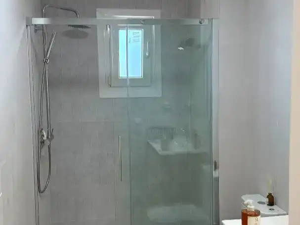 Bathroom of Flat for rent in  Madrid Capital  with Air Conditioner