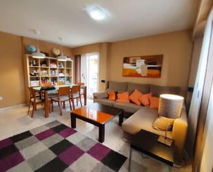 Flat to rent in Calle BAJONDILLO, El Bajondillo