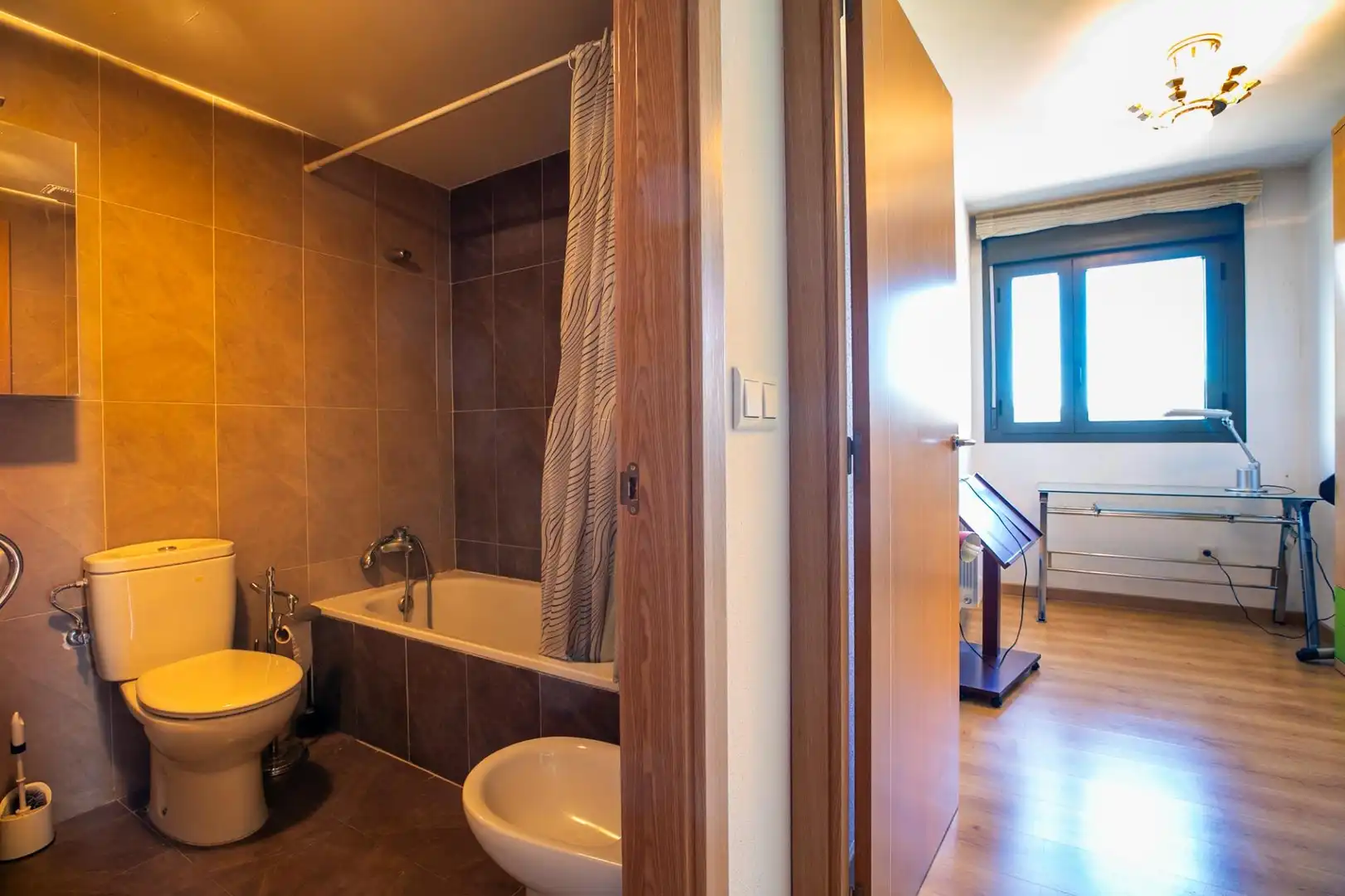 Bathroom of Flat for sale in Sabiñánigo  with Heating, Terrace and Storage room
