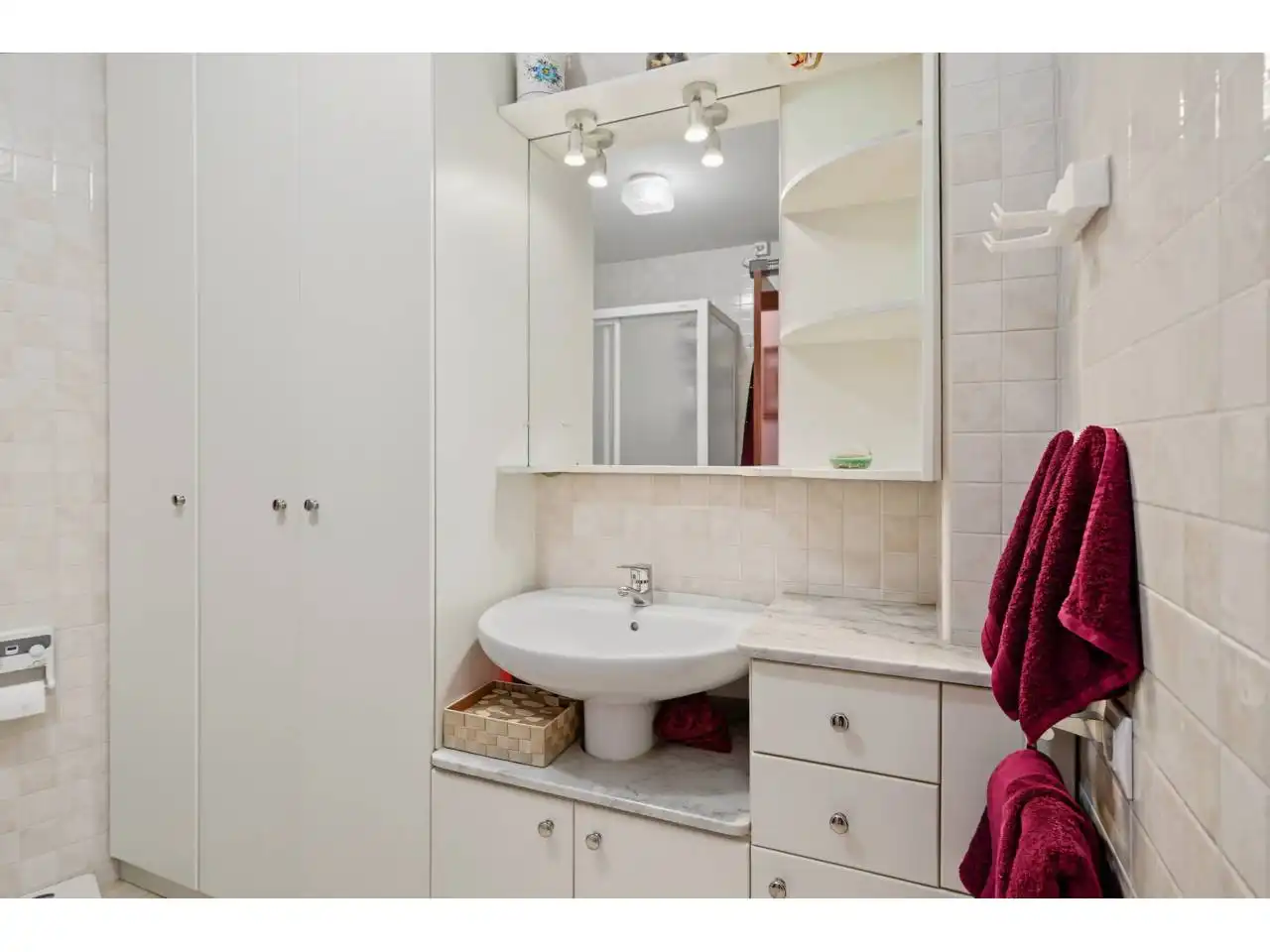 Baño de Piso en venta en Maçanet de Cabrenys con Calefacción, Terraza y Balcón