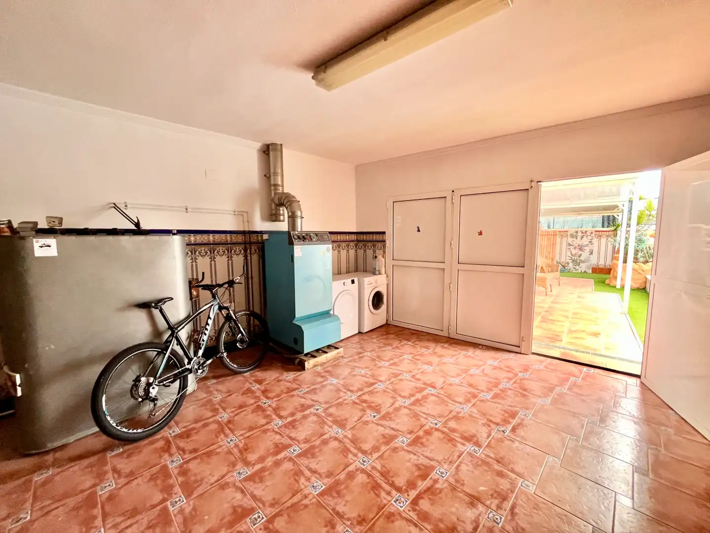 Cocina de Casa o chalet en venta en Torrevieja con Aire acondicionado, Calefacción y Jardín privado