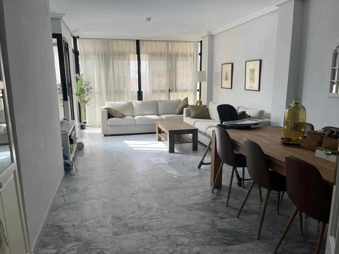 Living room of Attic for rent in Córdoba  with Air Conditioner, Terrace and Storage room