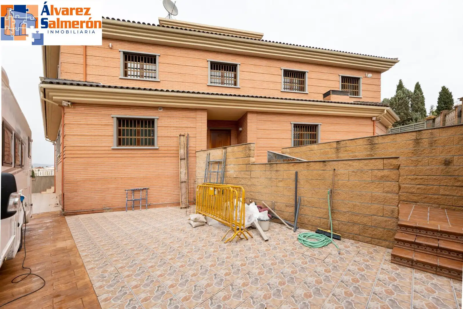 Houses for sale in Calle MISTRAL(C.DEL AIRE I), Albolote