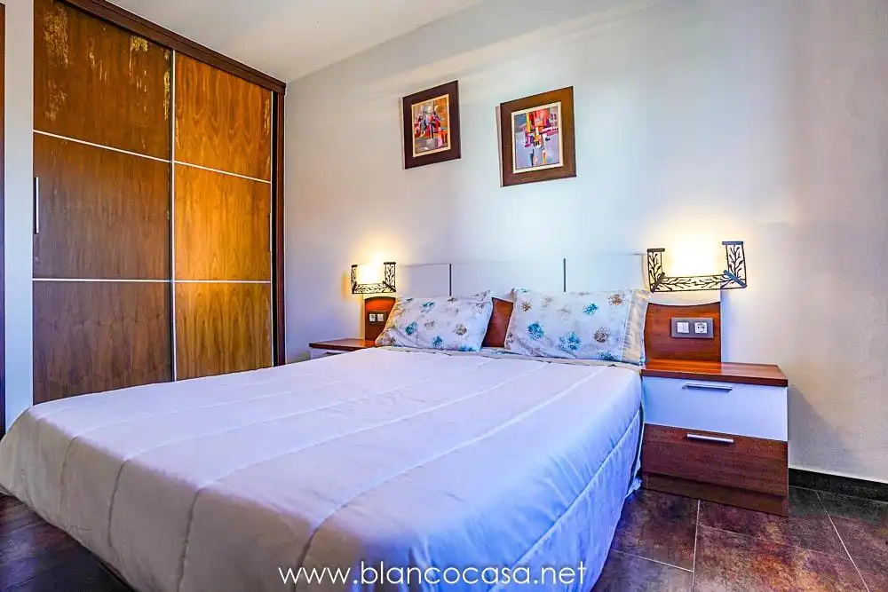 Habitación de Casa o chalet en venta en Vimianzo con Calefacción, Trastero y Amueblado