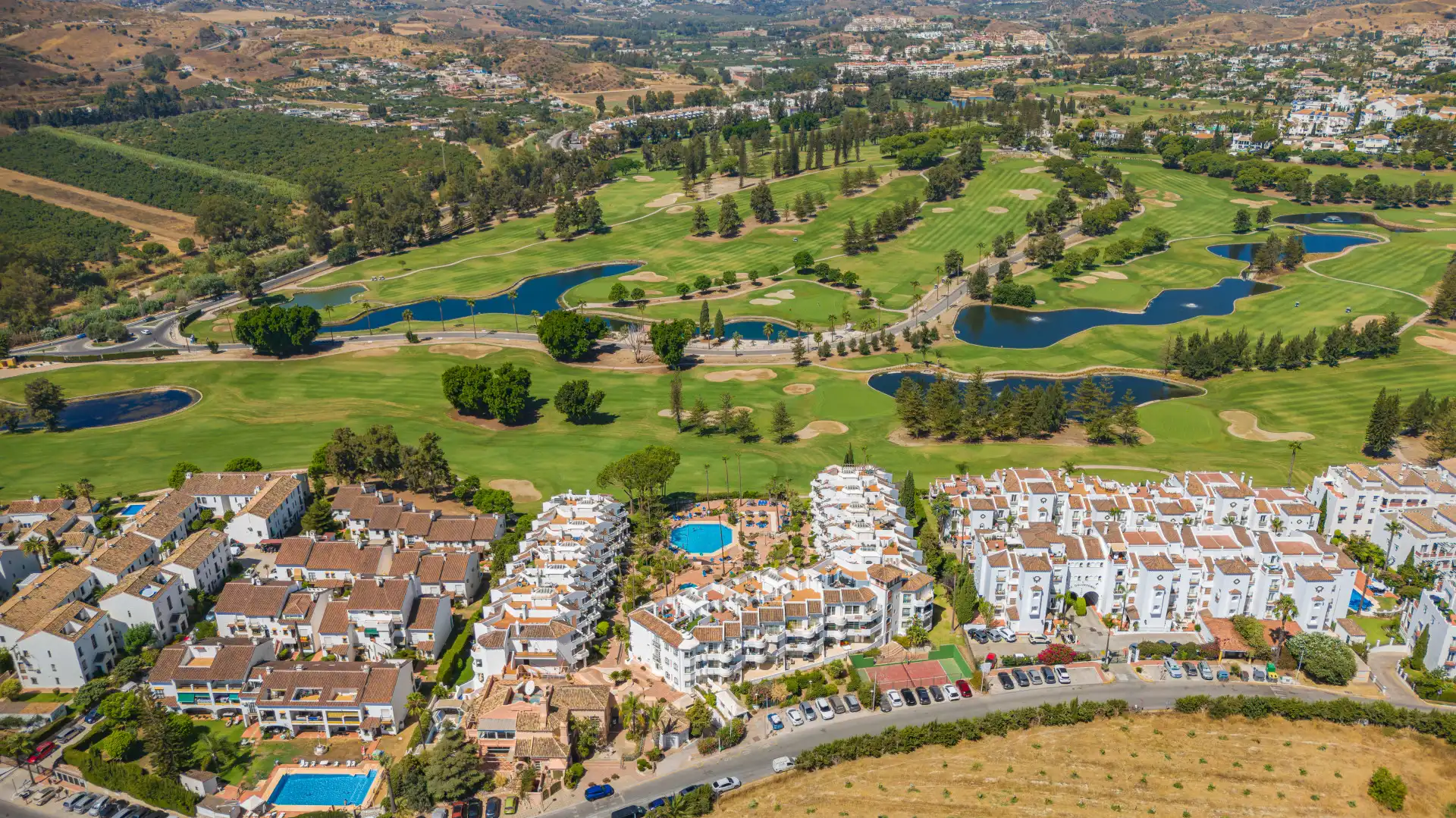 Exterior view of Ground floor for sale in Mijas  with Air Conditioner, Terrace and Swimming Pool