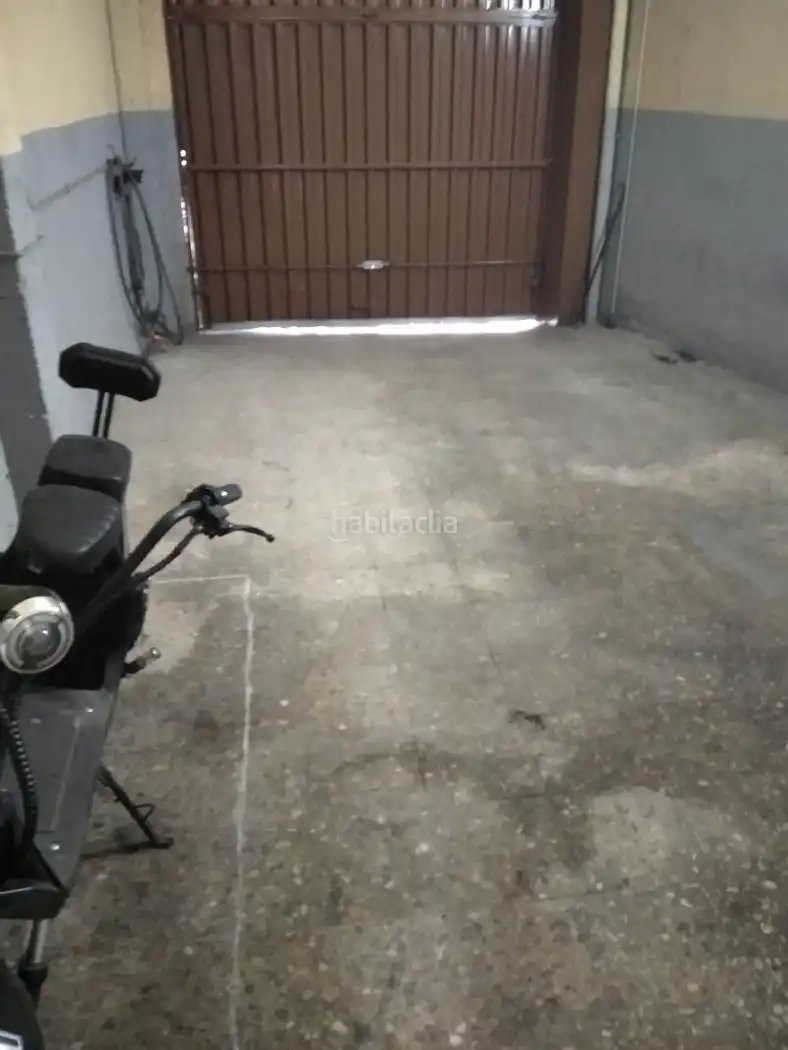 Parking à louer à Calle Comandante Fontanes 71, imagen 2