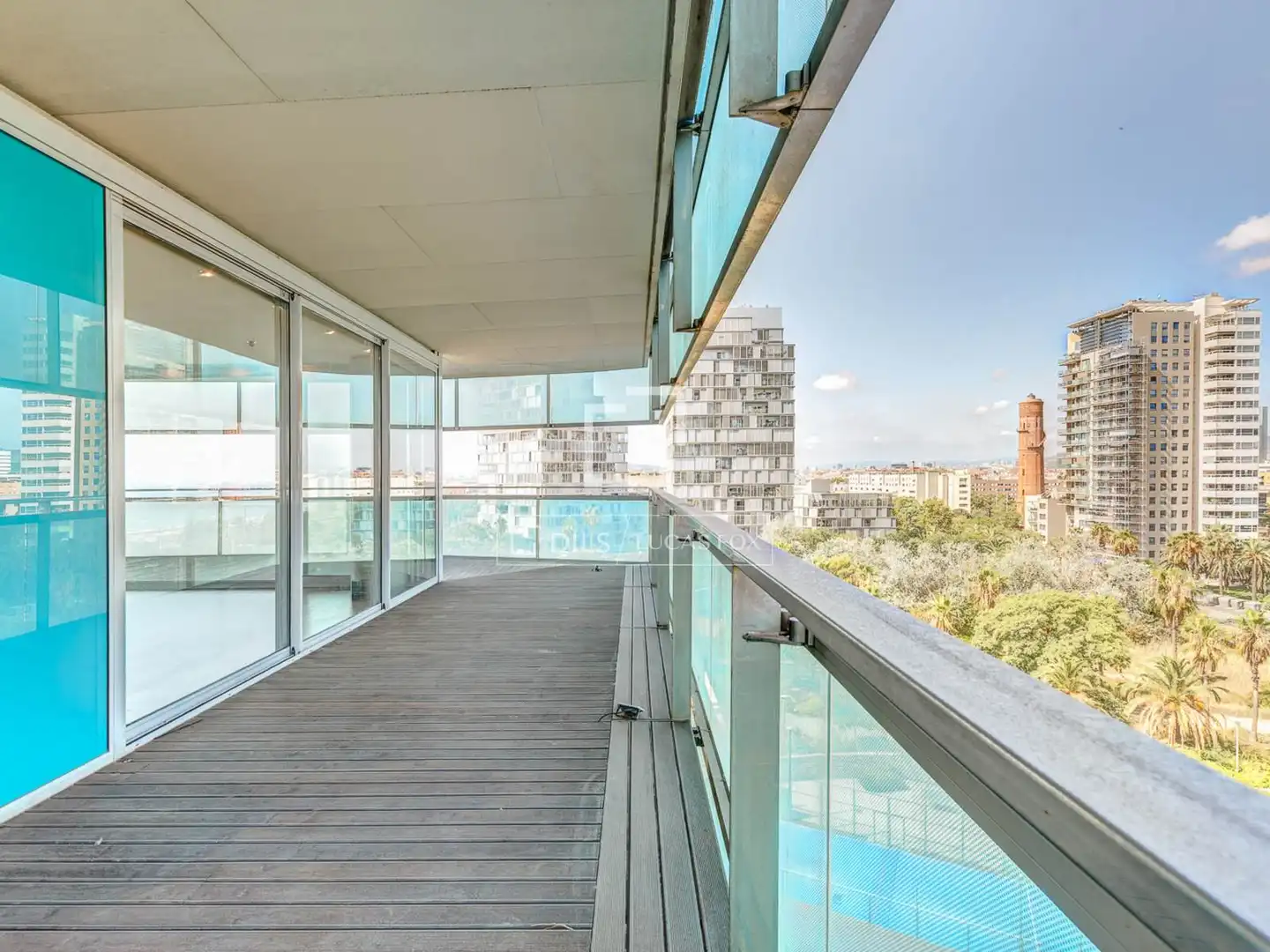 Terraza de Piso en venta en Barcelona con Aire acondicionado, Calefacción y Jardín privado