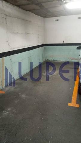 Garaje en Venta en Los Ángeles