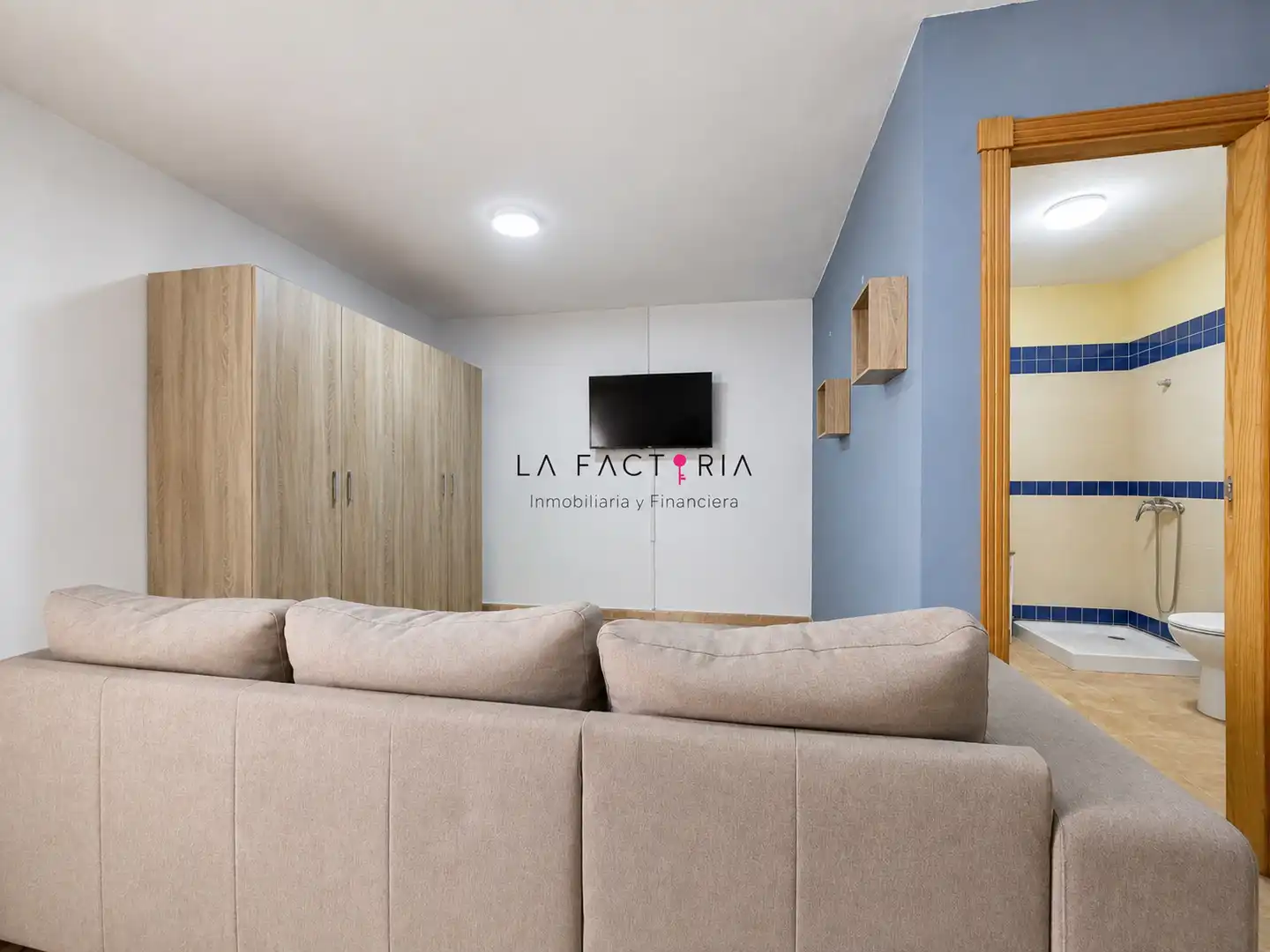Sala de estar de Casa adosada en venta en San Miguel de Abona con Jardín privado, Parquet y Terraza