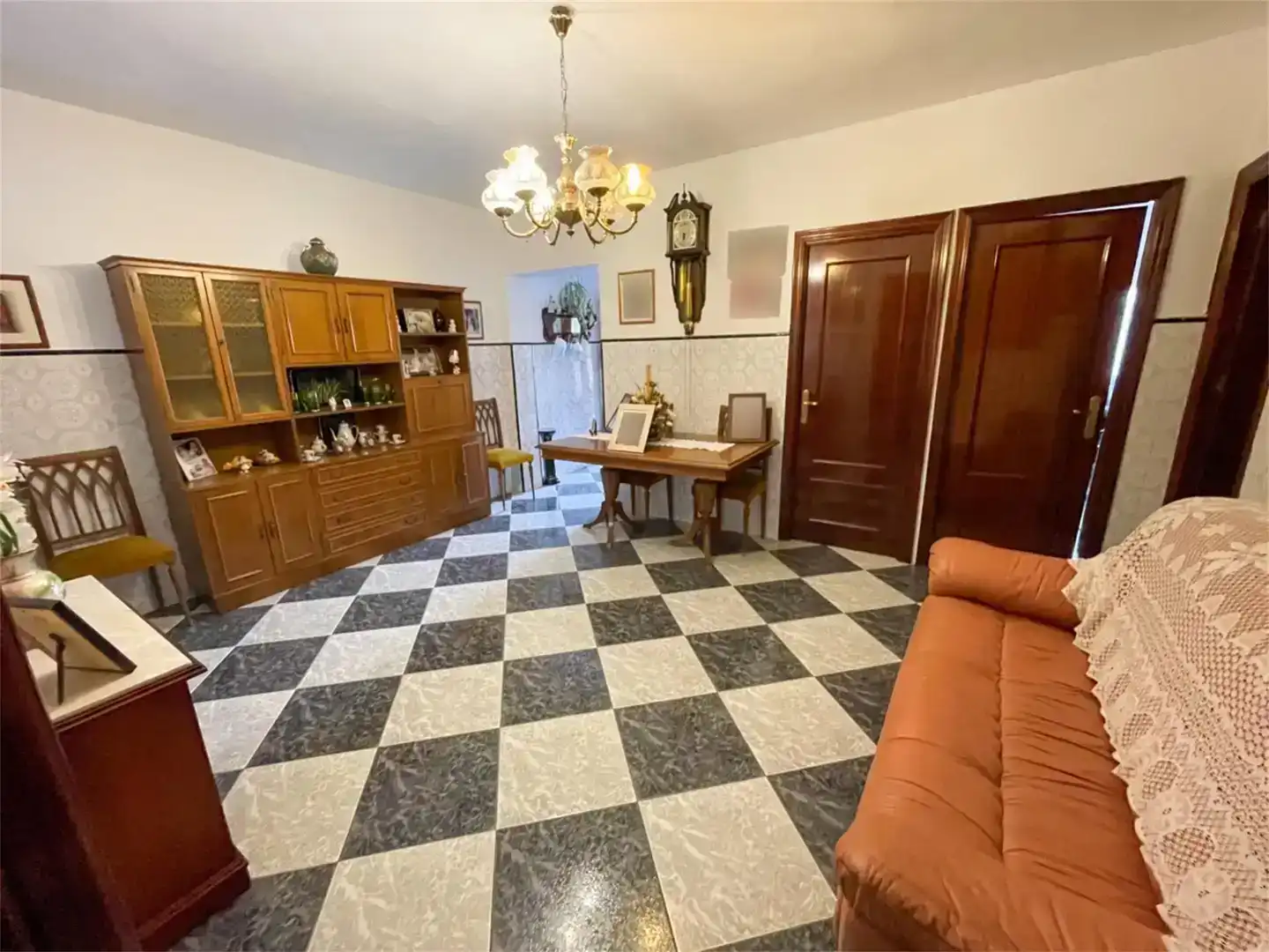 Sala d'estar de Planta baixa en venda en Valverde del Camino amb Moblat