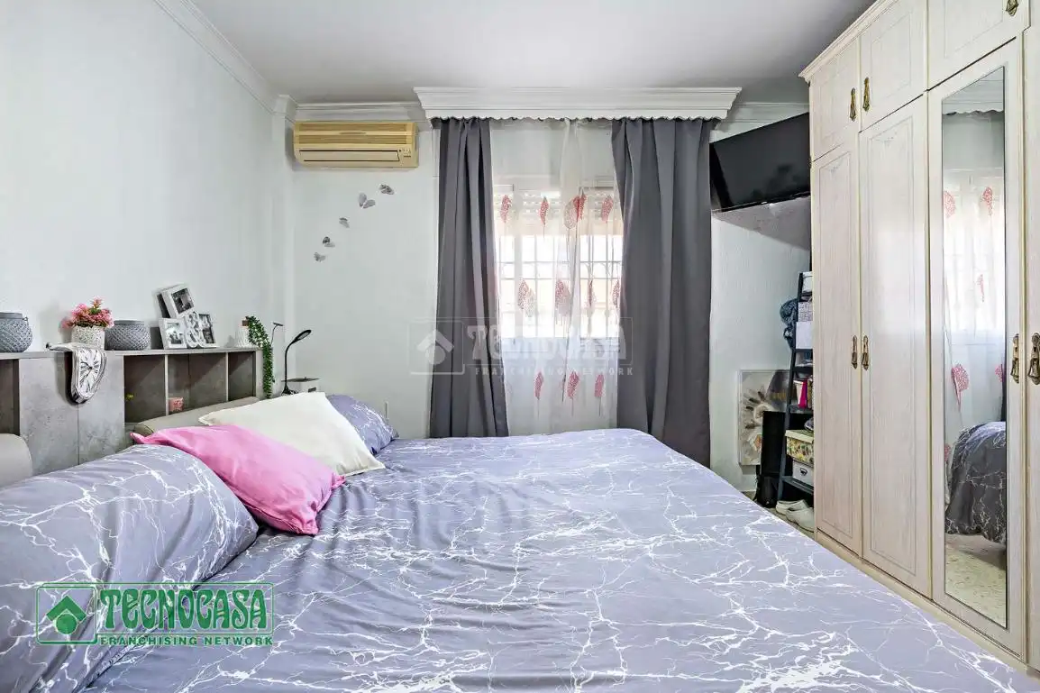 Habitación de Casa adosada en venta en Cártama con Aire acondicionado y Calefacción