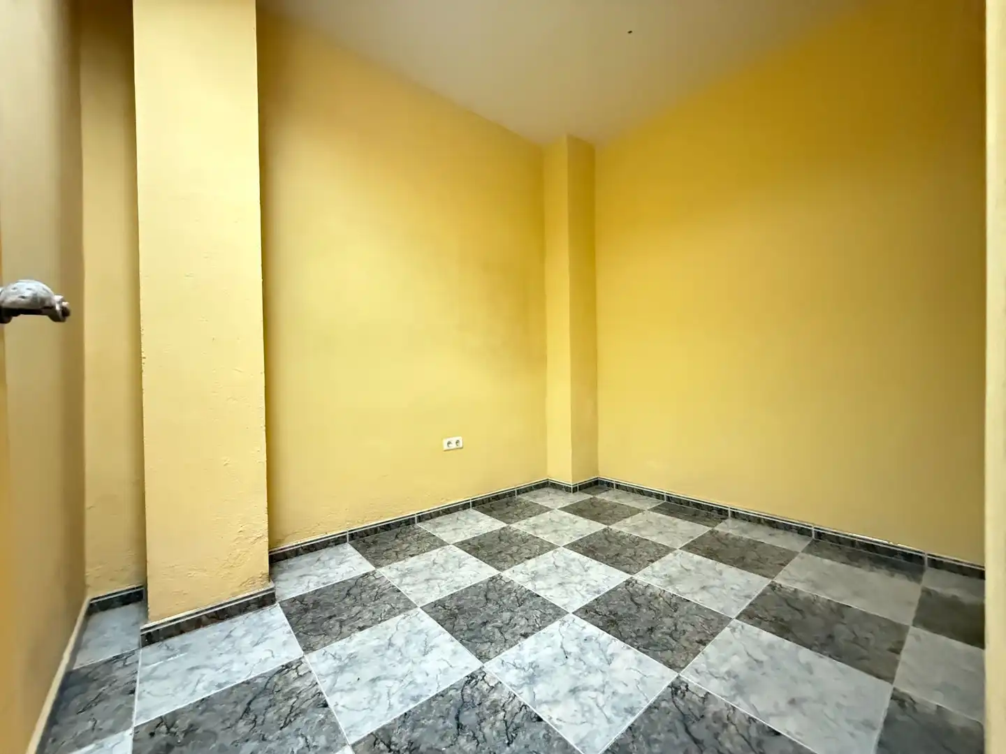 Business premises for sale in Macias Belmonte, imagen 10
