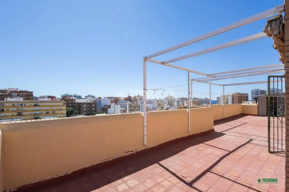Flat for sale in Ciudad Jardín - Tagarete - El Zapillo