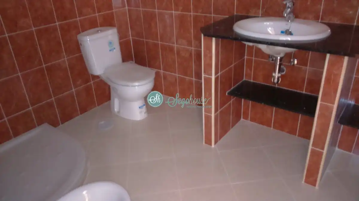 Bathroom of Houses for sale in Espirdo  with Terrace and Storage room