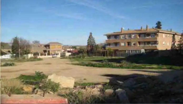 Rustikales Grundstück zum Verkauf in C/ Cortes de Aragón, imagen 6