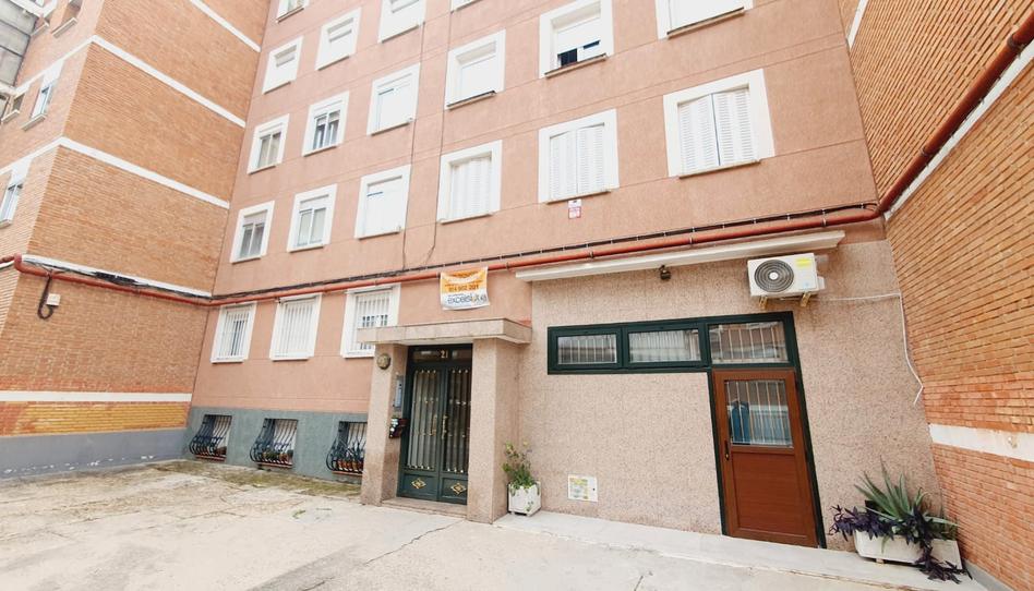 Foto 1 de Piso en venta en Calle de José Barbastre, Ventas, Madrid