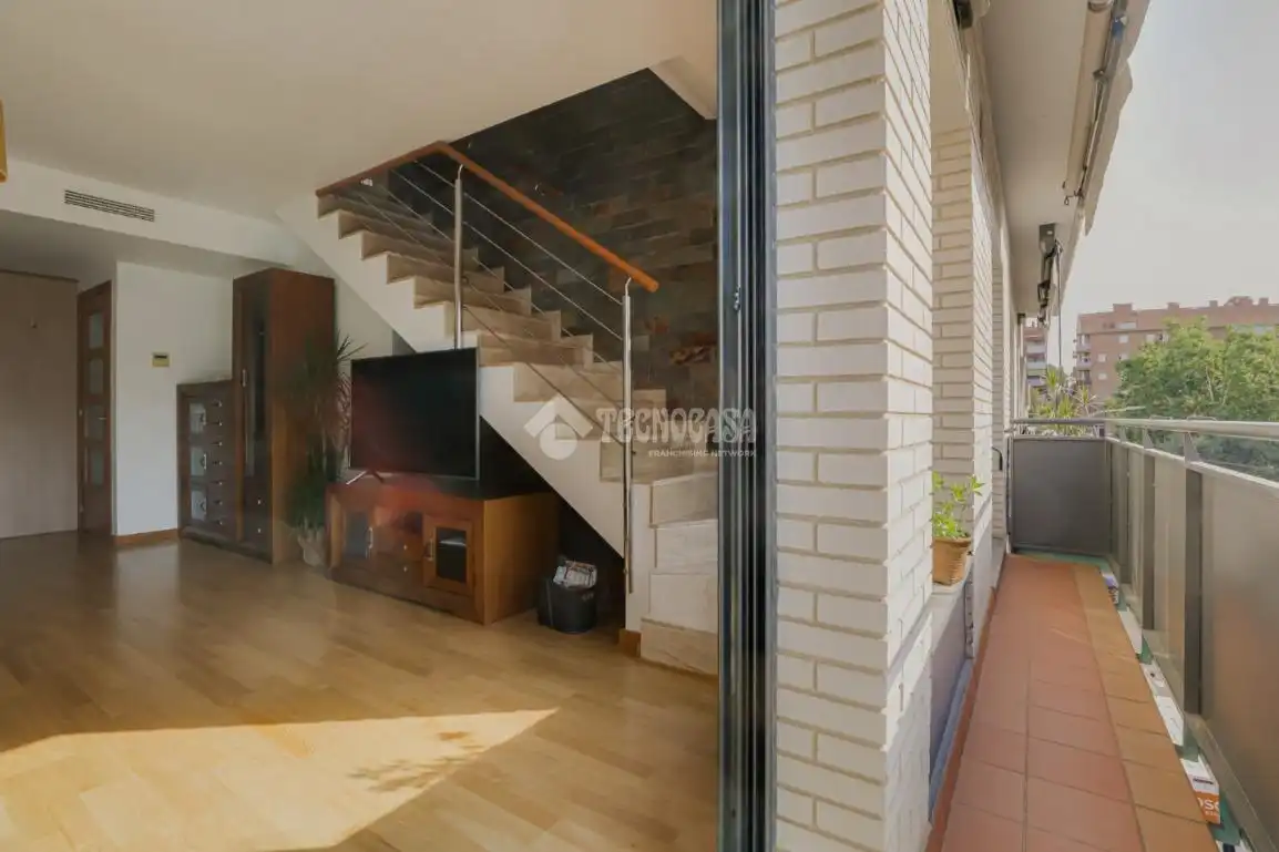 Flat for sale in Ripollet  with Air Conditioner, Terrace and Balcony