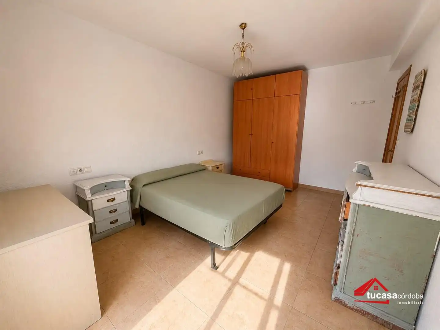 Dormitori de Pis en venda en Córdoba amb Aire condicionat i Moblat