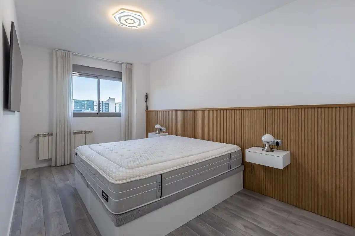 Schlafzimmer von Wohnung zur Miete in Zaidín