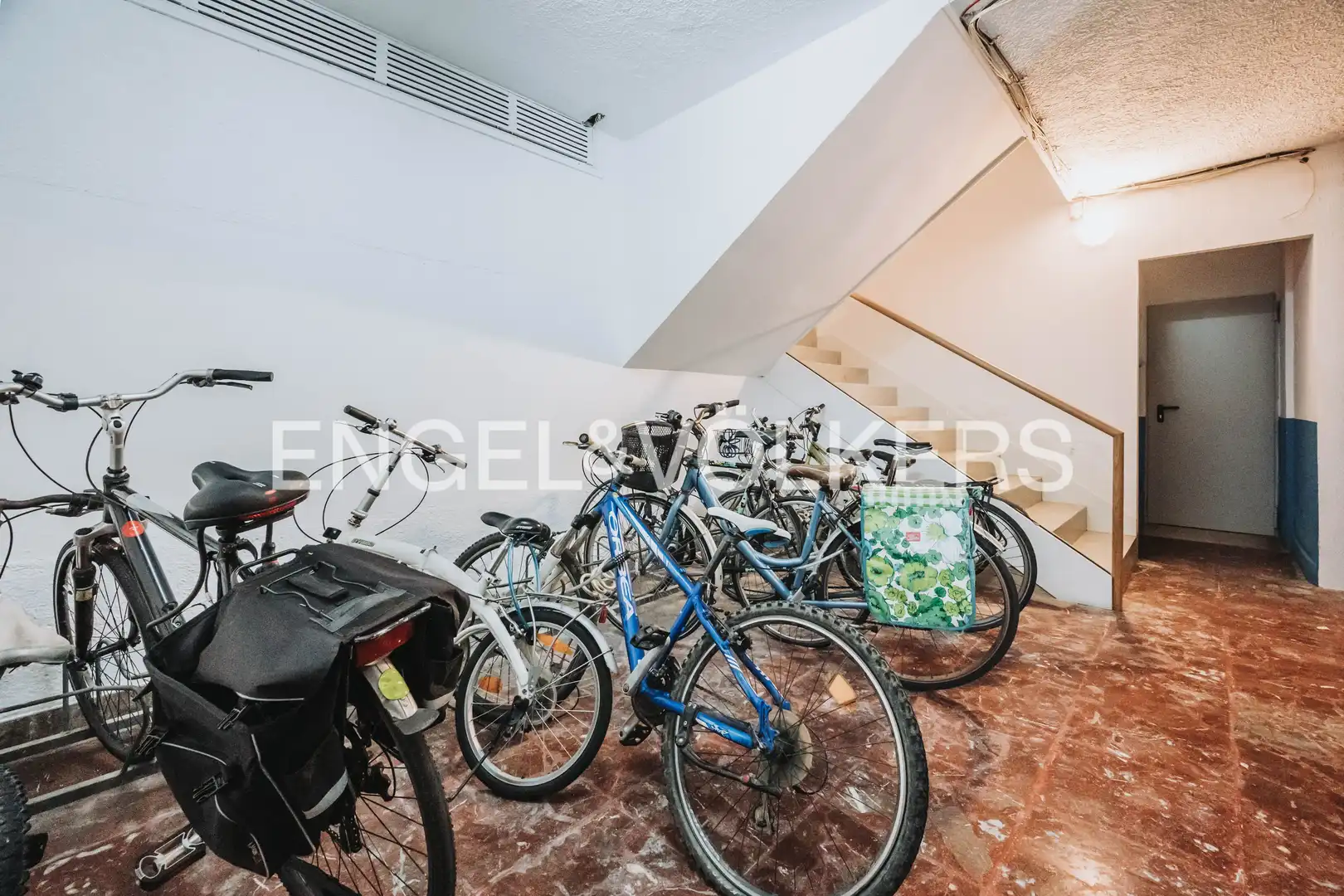 Study for sale in Zarautz  with Heating, Private garden and Swimming Pool