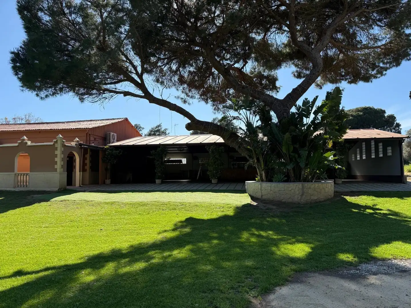 Detached house with pool for sale in Villanueva Golf