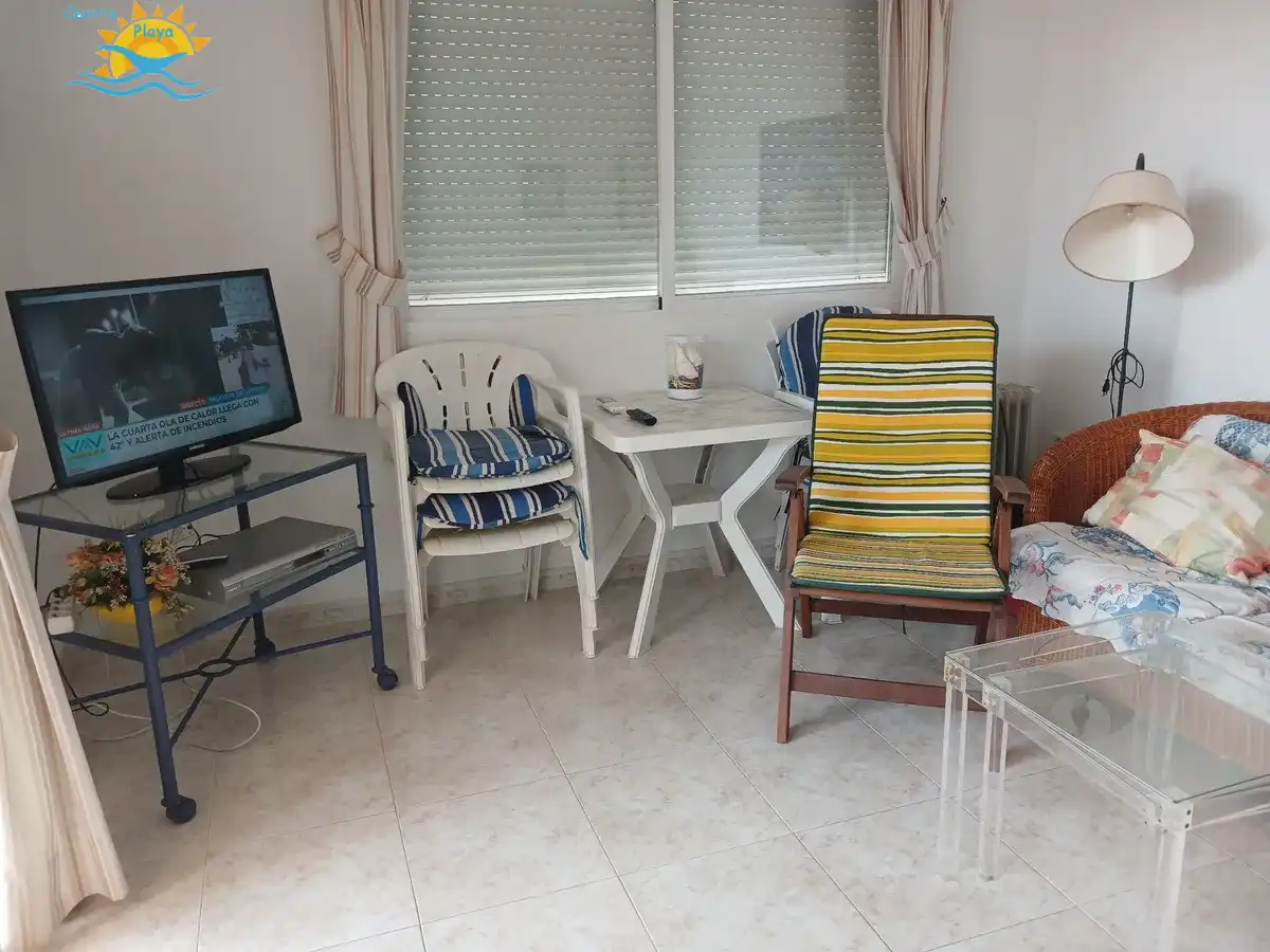 Sala d'estar de Apartament en venda en Moncofa amb Calefacció, Terrassa i Moblat