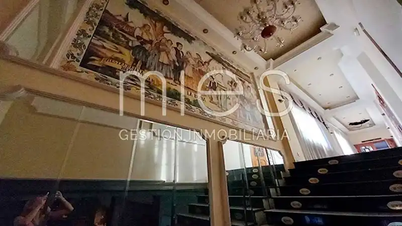 Edificio en venta en Benetússer