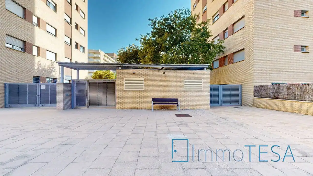 Exterior view of Flat for sale in Barberà del Vallès  with Air Conditioner, Heating and Parquet flooring