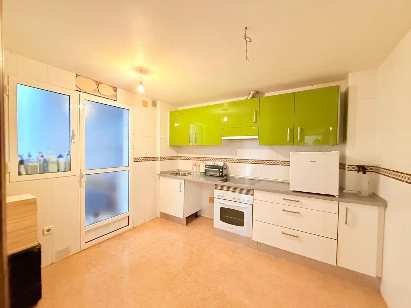 Küche von Wohnung zum Verkauf in Santomera mit Terrasse, Abstellraum und Balkon