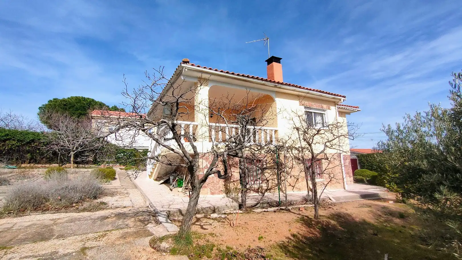 Vista exterior de Casa o chalet en venta en Torrejón del Rey con Aire acondicionado, Calefacción y Jardín privado