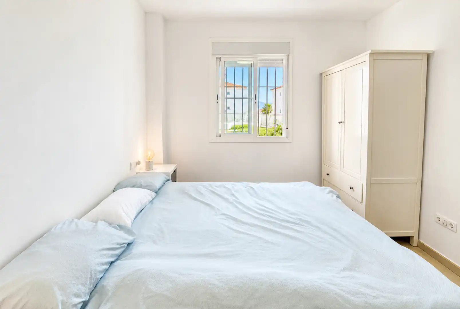 Bedroom of Ground floor for sale in Manilva  with Air Conditioner, Terrace and Swimming Pool