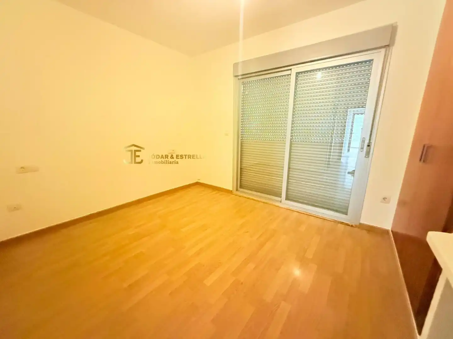 Außenansicht von Maisonette zum Verkauf in Lorca mit Klimaanlage, Heizung und Privatgarten