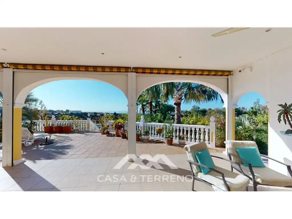 Terraza de Casa o chalet en venta en Vélez-Málaga con Jardín privado, Terraza y Piscina