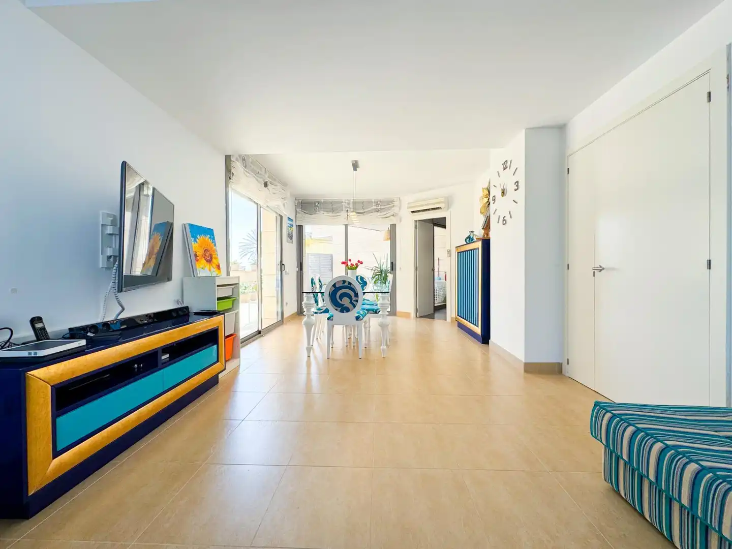Sala de estar de Casa o chalet en venta en Torredembarra con Aire acondicionado, Calefacción y Jardín privado