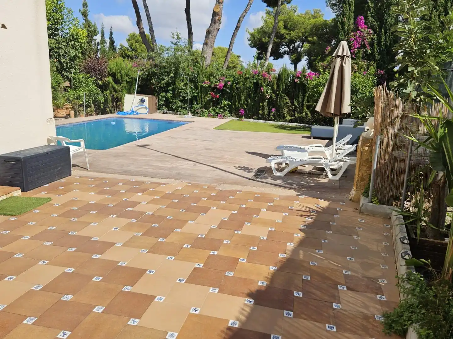 Piscina de Casa adosada en venta en Torrent con Terraza